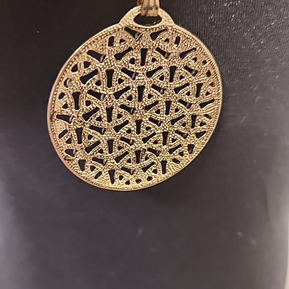 Vintage Cookie Lee Multi Strand Goldtone Filigree Faux Pearl Disc Necklace - Picture 9 of 11